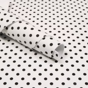 Goma Eva 45×60 cm – CON LUNARES – BLANCO LUNAR NEGRO